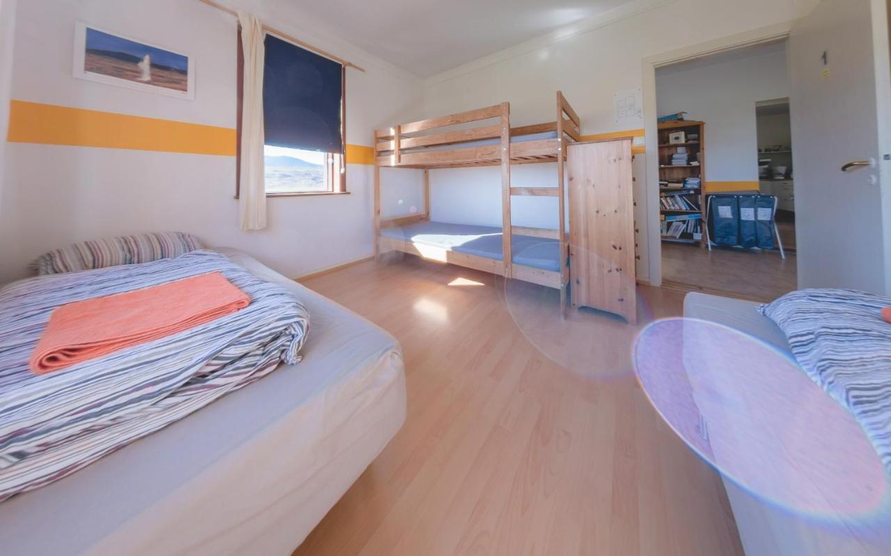 Hvammur 2 Guesthouse Блёндюоус Экстерьер фото