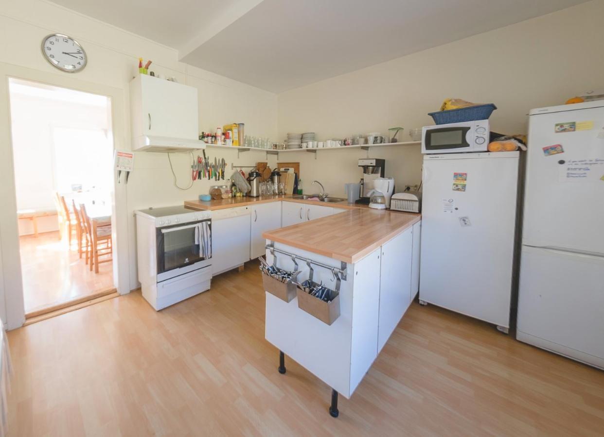 Hvammur 2 Guesthouse Блёндюоус Экстерьер фото
